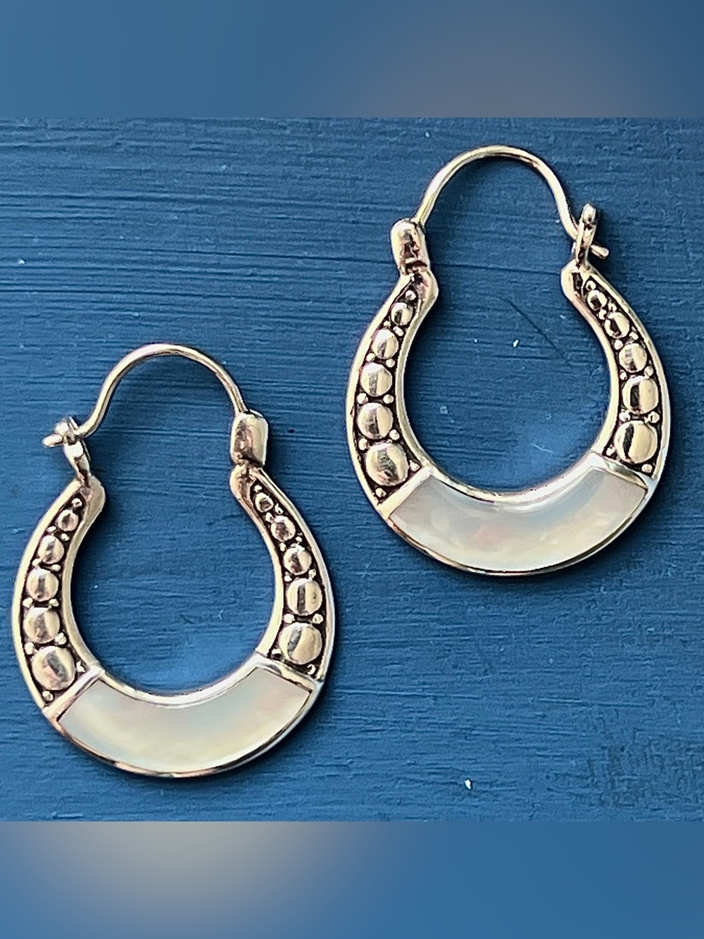ANNIKA WITT 925 Sterling Silver Mother Pearl Dot Hoop Earrings NWT